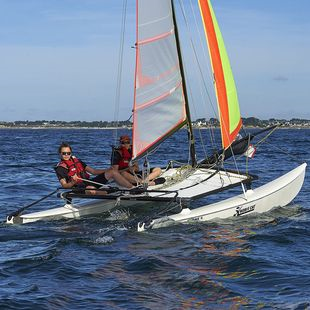 LOCATION | Catamaran